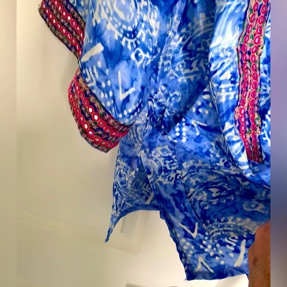White Waves Silk Blend Kimono Cardigan - One Size NWOT 🌴